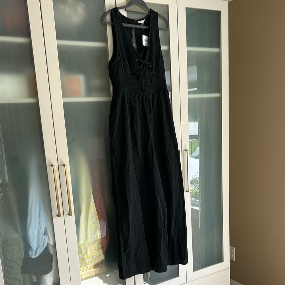 American Eagle Black Sleeveless Jumpsuit